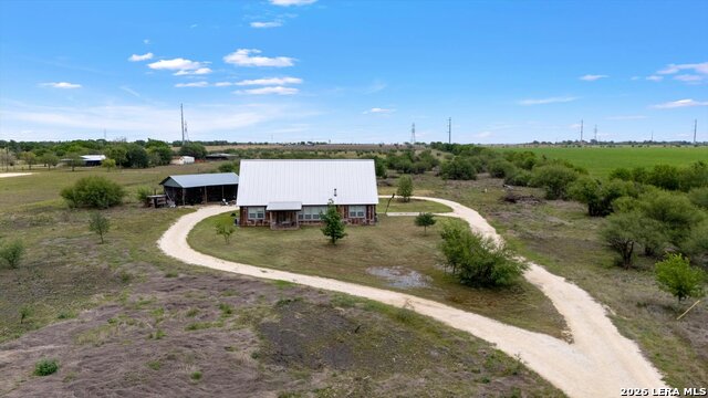 707 Creek Rd Property Photo 1