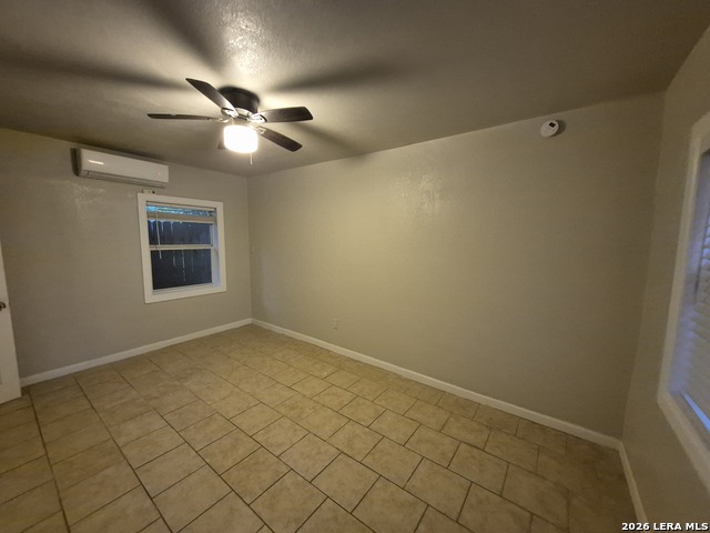 115 Caldwell St Property Photo 4