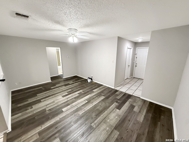 1017 Evening Dun Property Photo 14