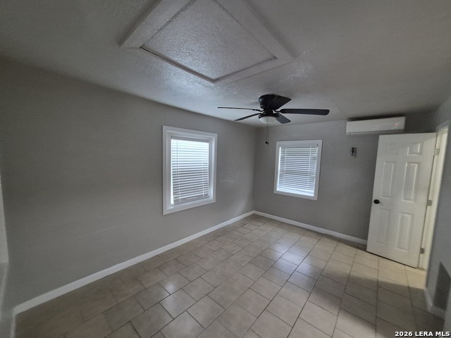 115 Caldwell St Property Photo 5