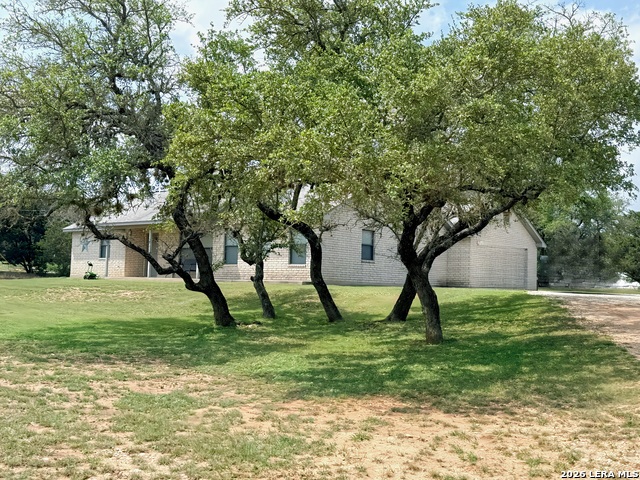 1520 Lakeside Dr Property Photo 2