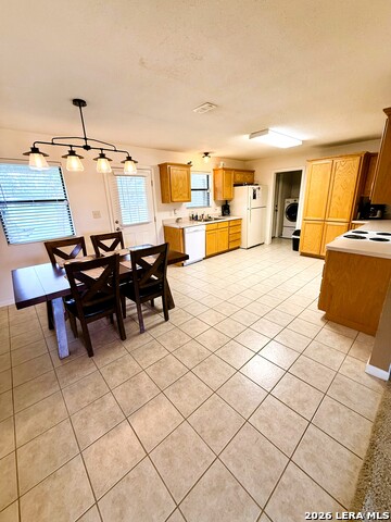 1520 Lakeside Dr Property Photo 7