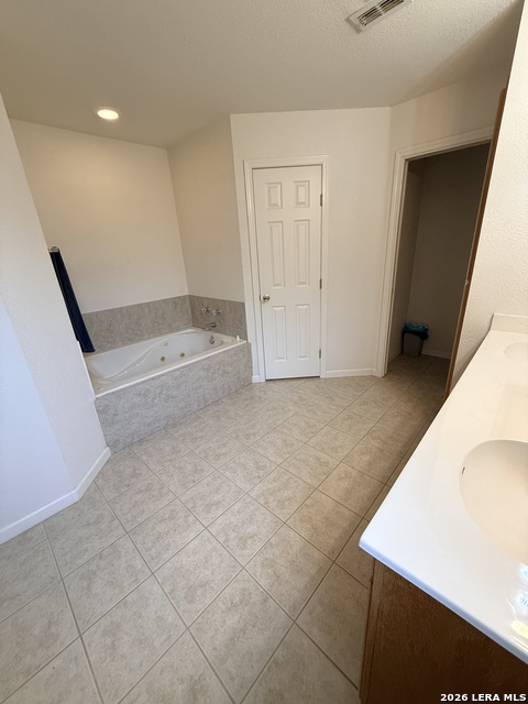 1520 Lakeside Dr Property Photo 18