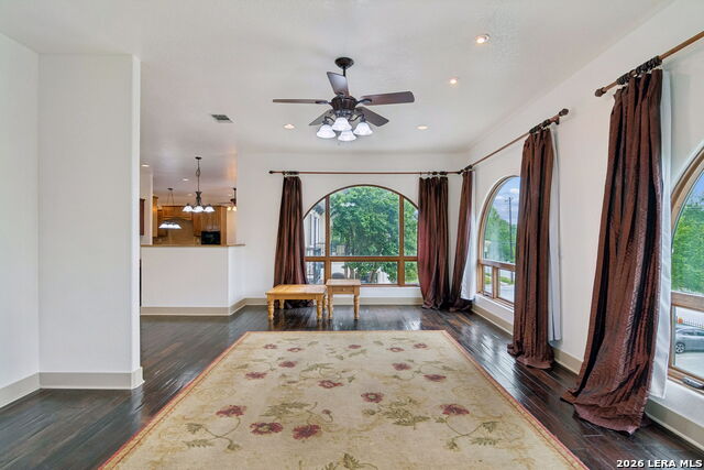 412 River Rd Property Photo 5