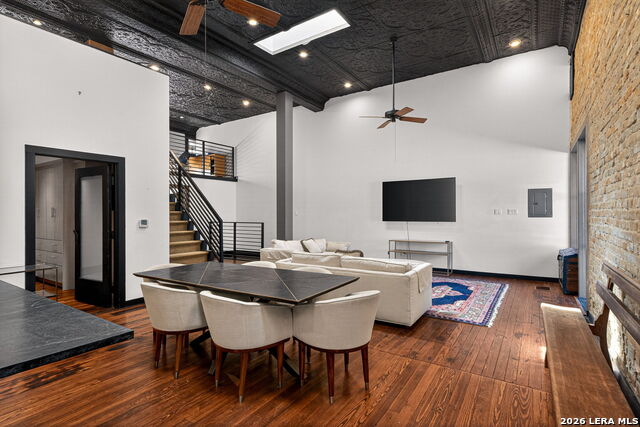 612 High Property Photo 10