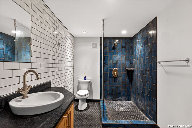 612 High Property Photo 16