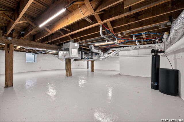 612 High Property Photo 22