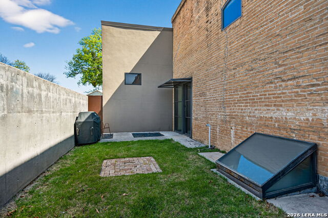612 High Property Photo 23