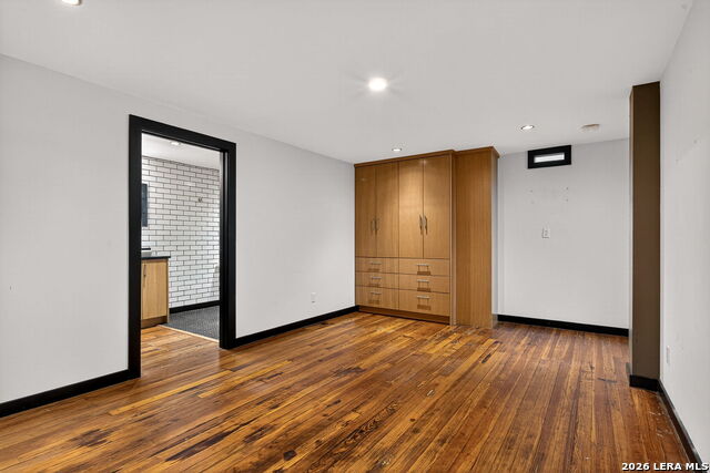 612 High Property Photo 39