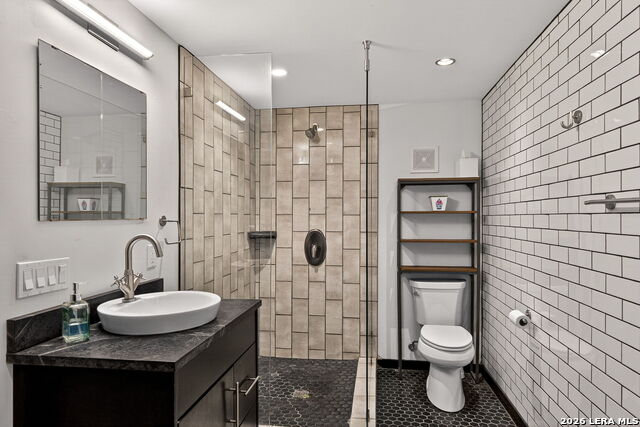 612 High Property Photo 43