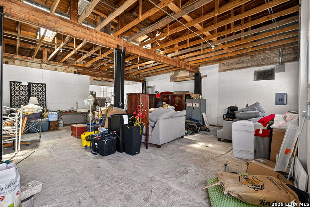 612 High Property Photo 49