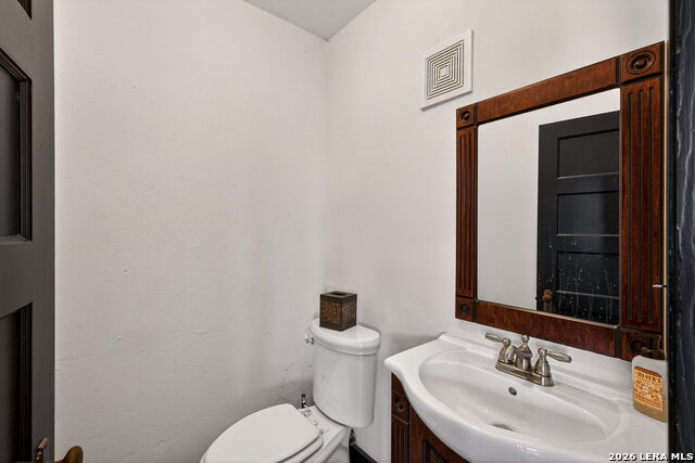 612 High Property Photo 53