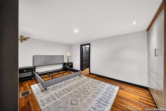 612 High Property Photo 68
