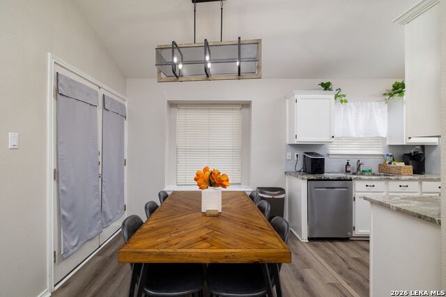 9011 Arch Brg Property Photo 6