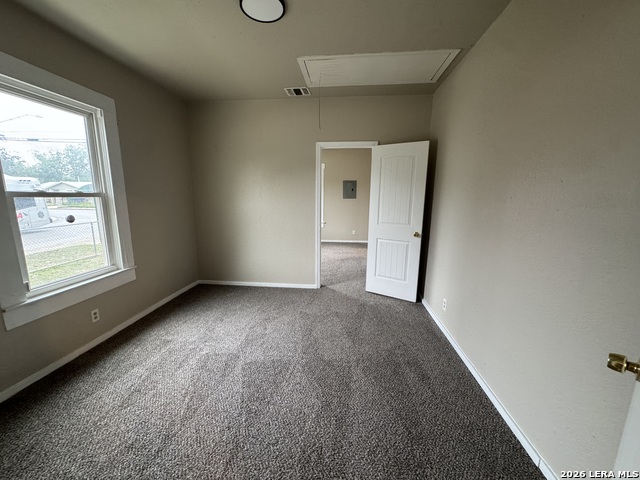 420 Clark Ave Property Photo 11