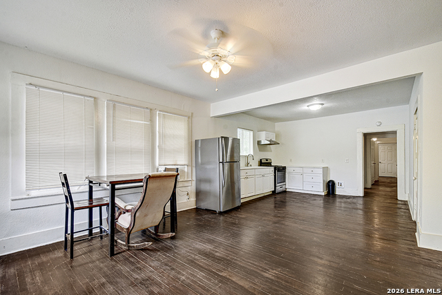 3314 Perez Property Photo 3