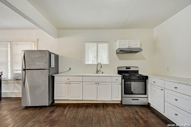 3314 Perez Property Photo 7