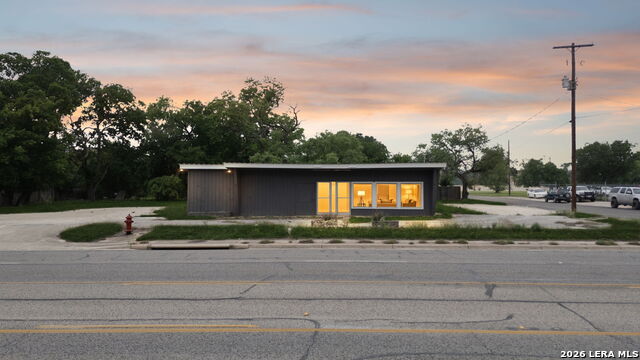 1407 Broadway Property Photo 37