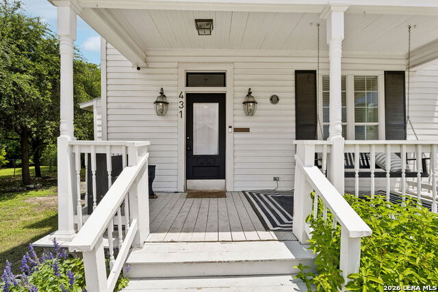 431 Hays Property Photo 6