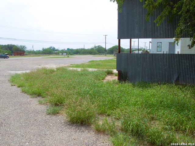2098 E Fm 140 Property Photo 5