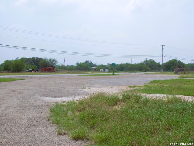 2098 E Fm 140 Property Photo 6