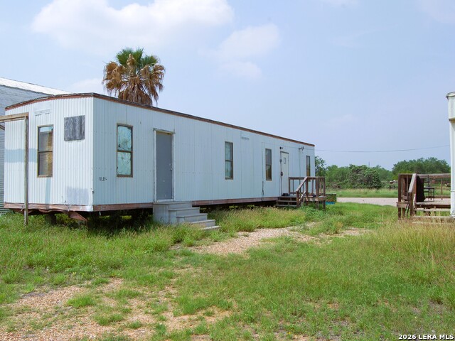 2098 E Fm 140 Property Photo 16