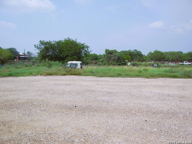 2098 E Fm 140 Property Photo 21