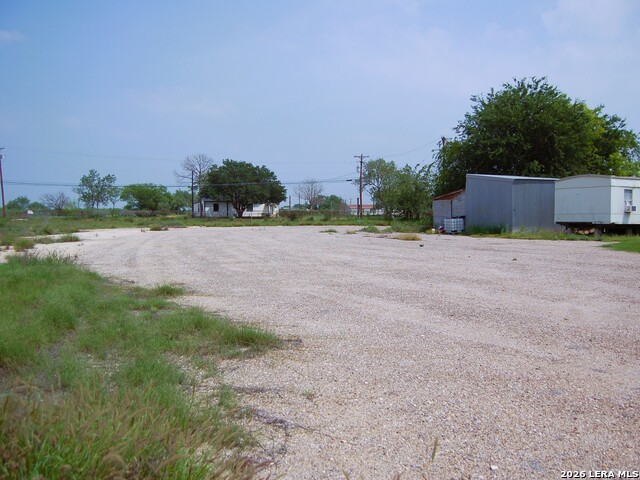2098 E Fm 140 Property Photo 25