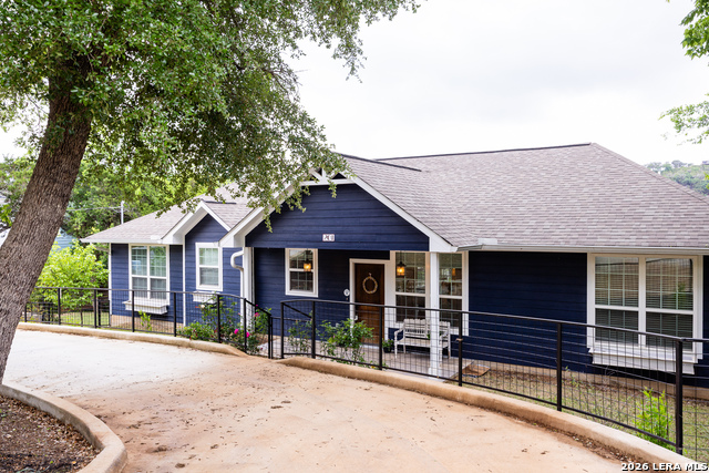 201 Cedar Cliff Loop Property Photo 1