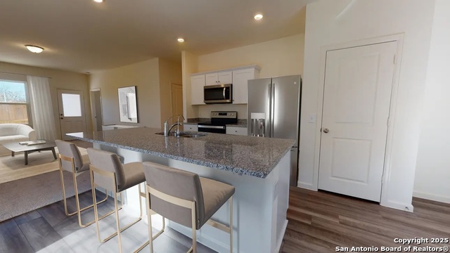 136 Dionicio Loop Property Photo 2
