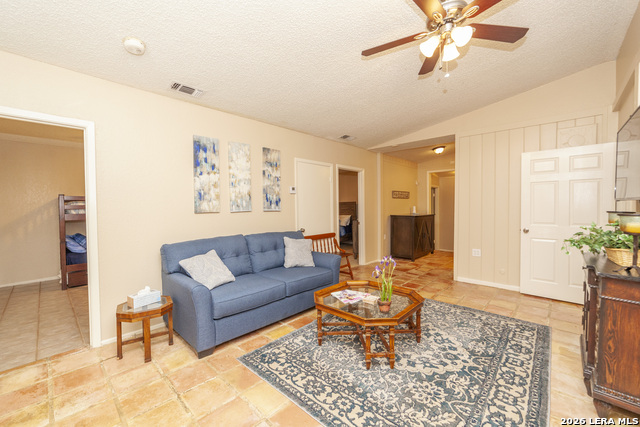 4750 View Dr Property Photo 8