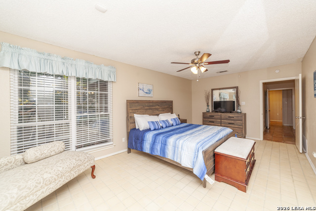 4750 View Dr Property Photo 14