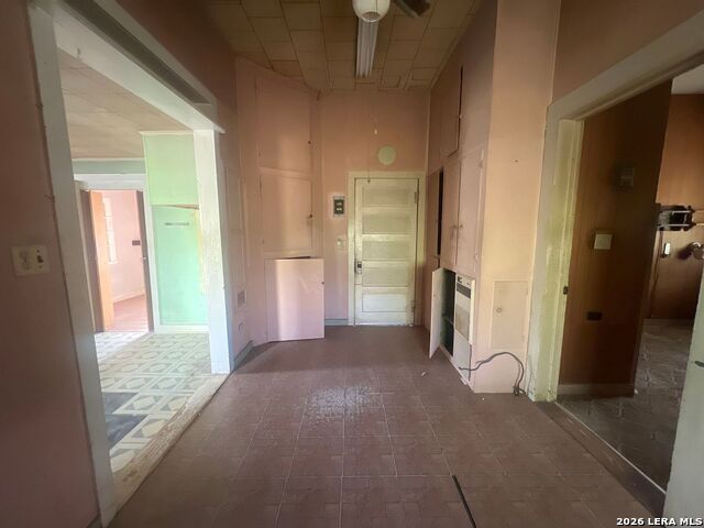 898 American Boulevard Property Photo 11