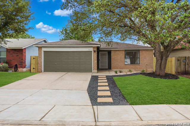 8119 Bent Meadow Property Photo 1