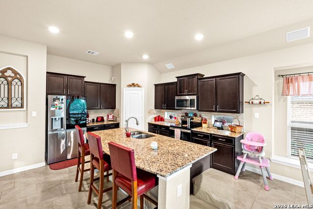 5611 Strimple St Property Photo 12