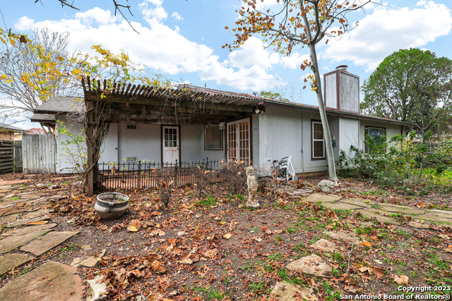 8138 Raritan St Property Photo 25