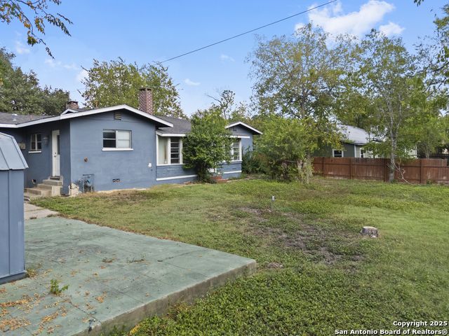 1100 Garraty Rd Property Photo 17