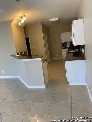 1326 Dezarae Property Photo 4