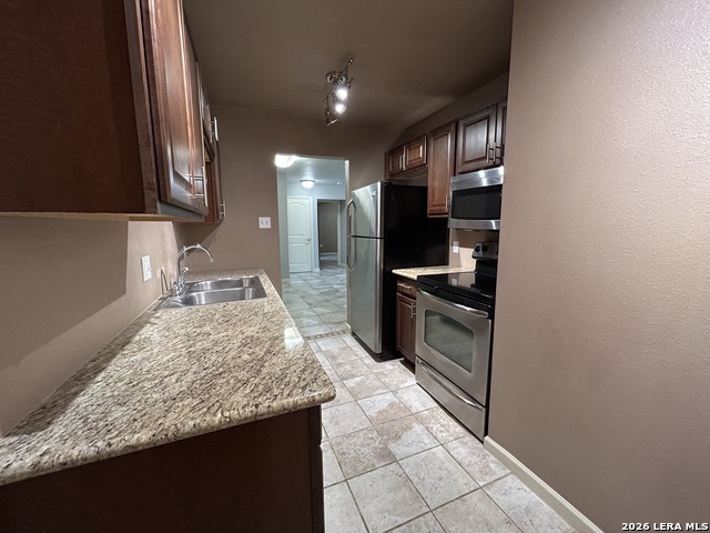 551 Terminal Loop Rd Property Photo 11