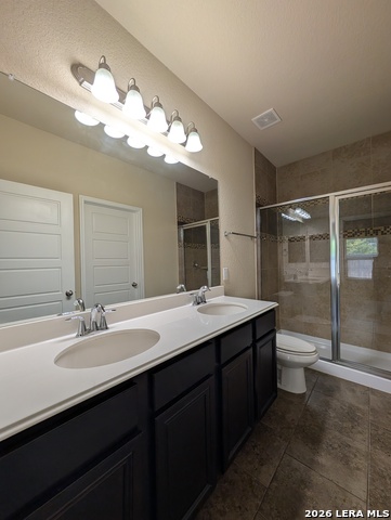 1227 Old Fm 306 Property Photo 9