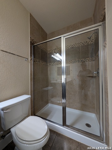 1227 Old Fm 306 Property Photo 10