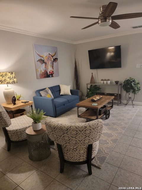 3216 Poe Property Photo 6