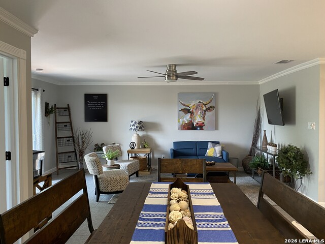 3216 Poe Property Photo 9