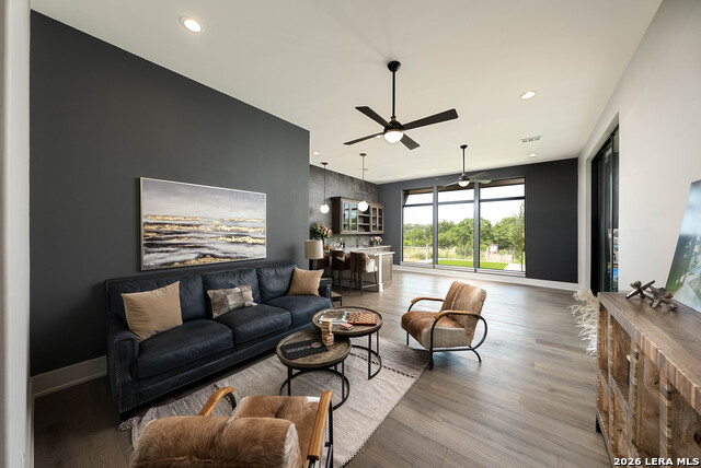 3728 Clubs Dr Property Photo 12