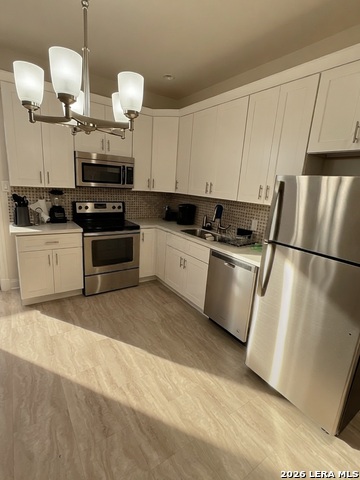 7711 Broadway Property Photo 3