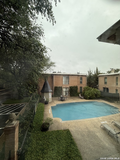 7711 Broadway Property Photo 10