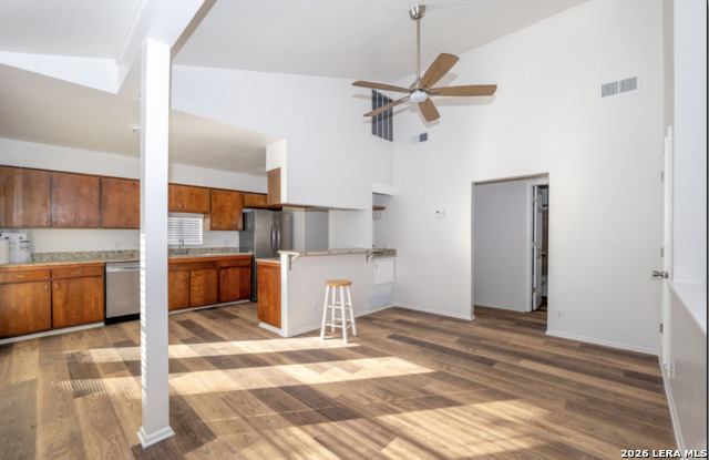 538 W Elsmere Property Photo 18