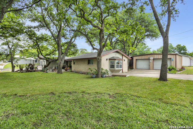 1122 Hill Circle East Dr Property Photo 8