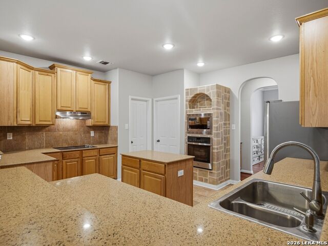9406 Potters Point Property Photo 15