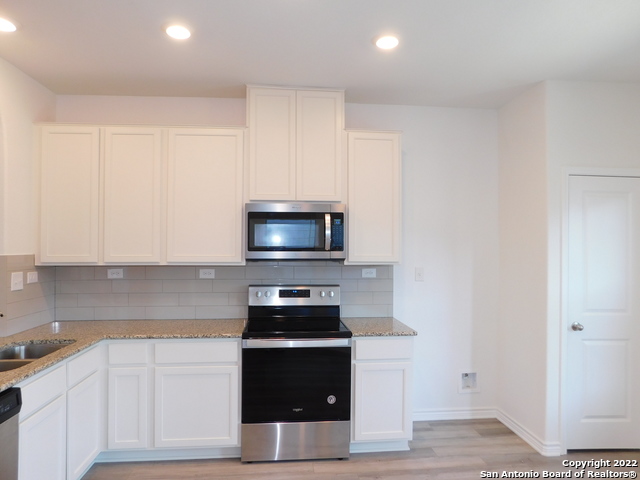 11215 Aristides Property Photo 9
